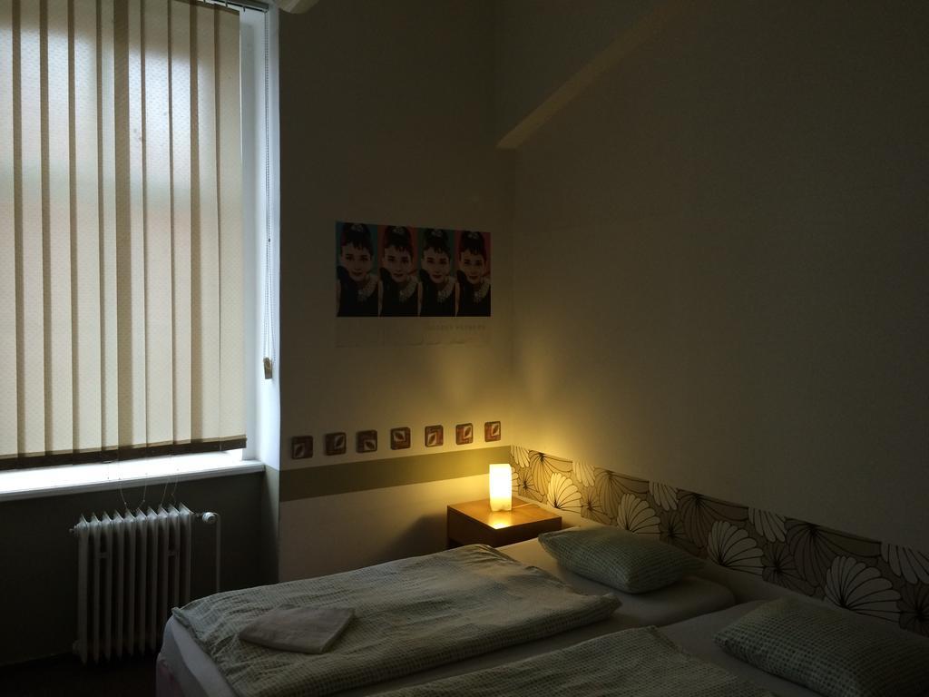 Charles Square Hostel Praha Eksteriør bilde