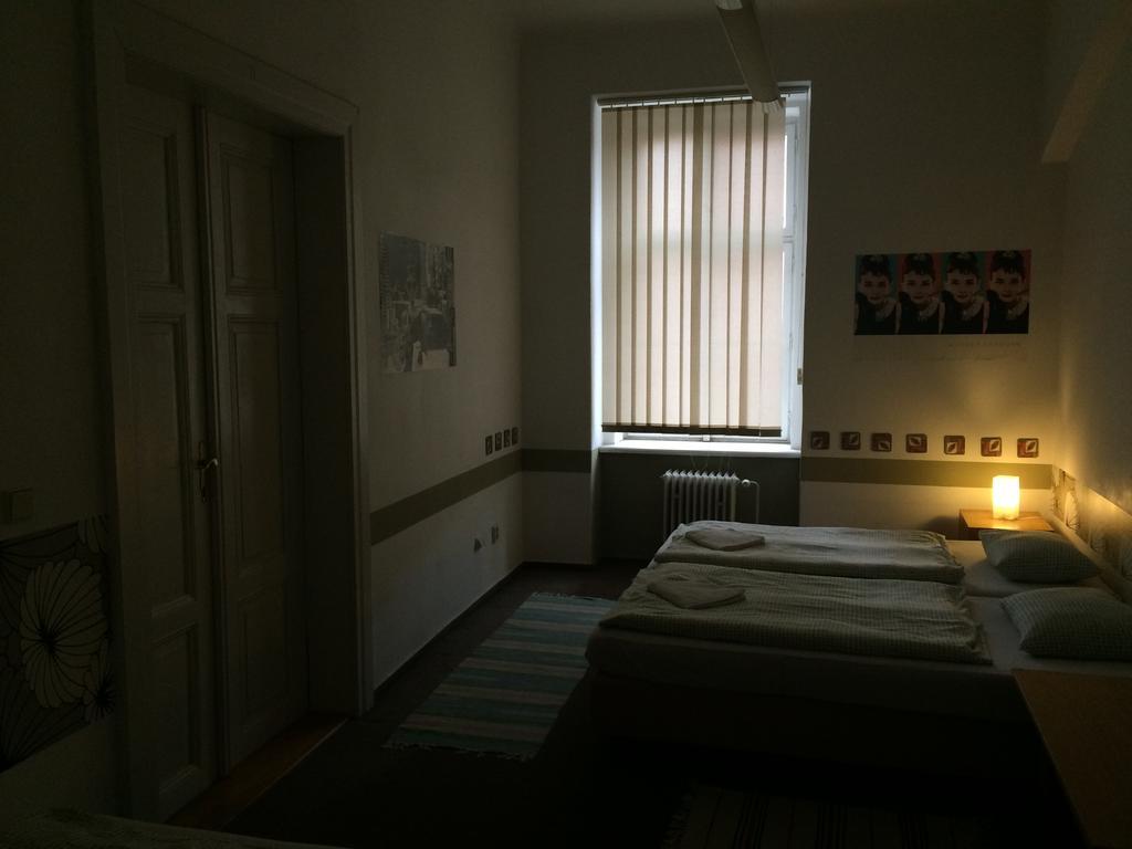 Charles Square Hostel Praha Eksteriør bilde