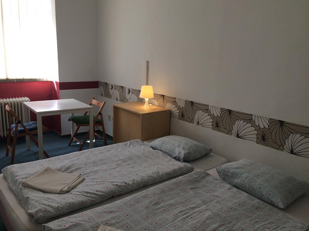 Charles Square Hostel Praha Eksteriør bilde