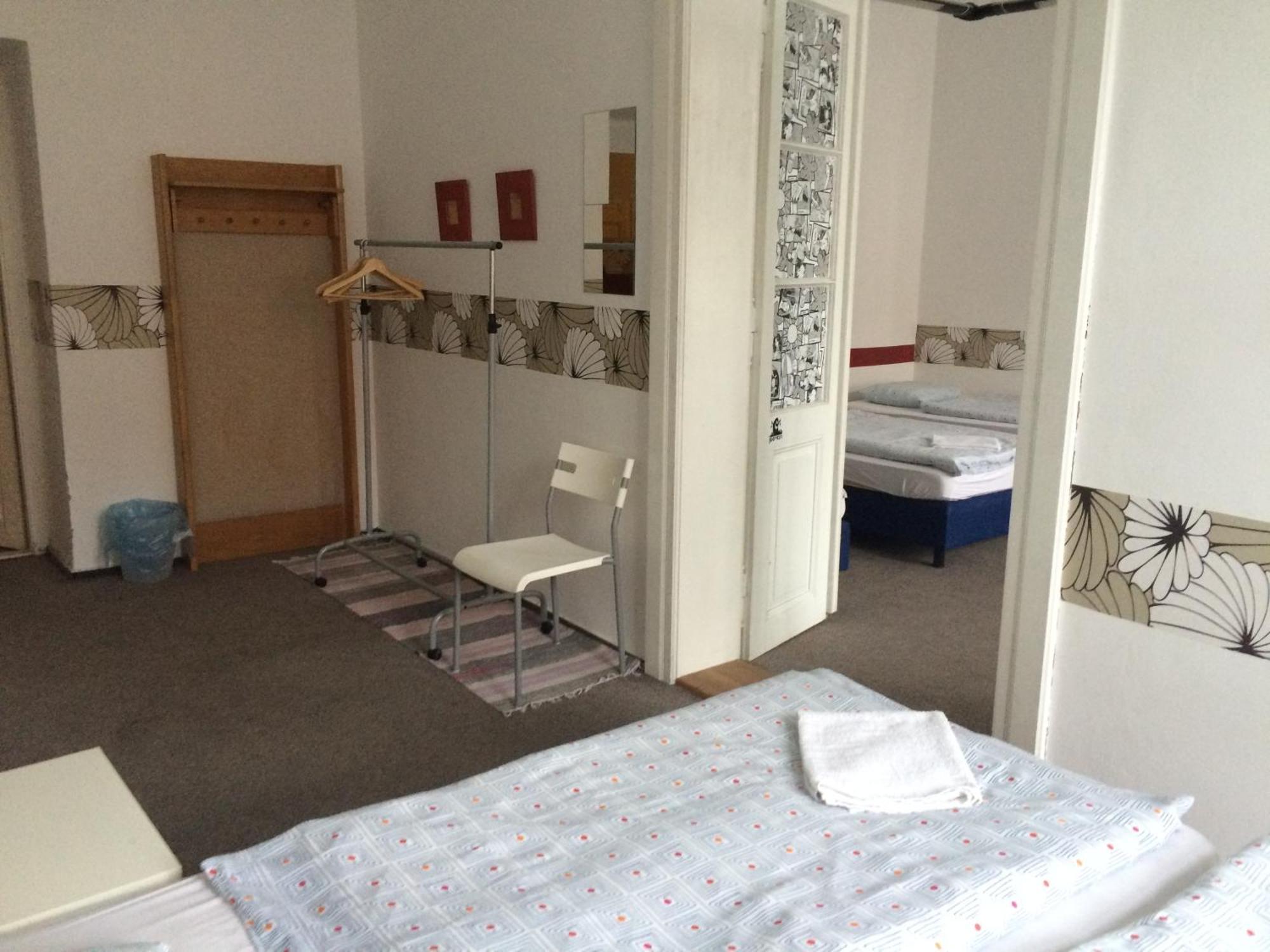 Charles Square Hostel Praha Rom bilde